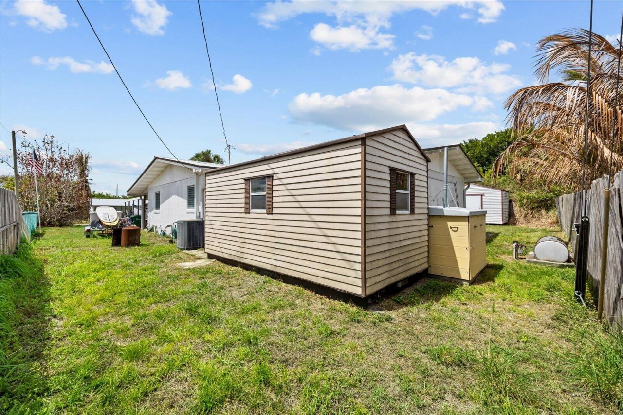 3141 NE Spruce Ridge Avenue, Jensen Beach, FL 34957 Photo