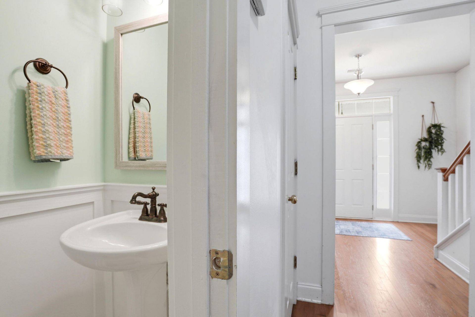 138 Marshside Drive Photo 11