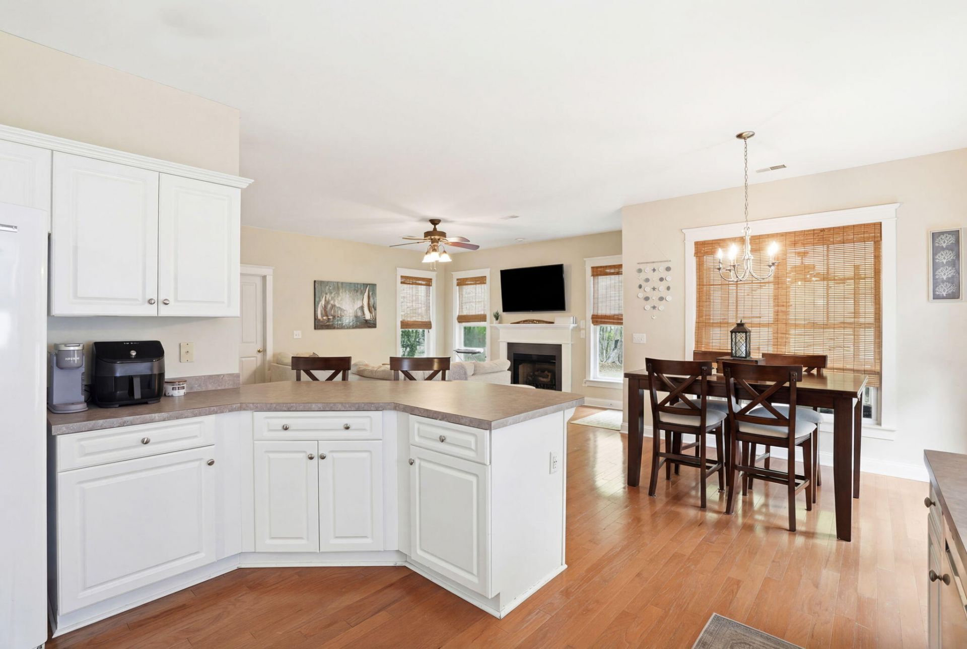 138 Marshside Drive Photo 16