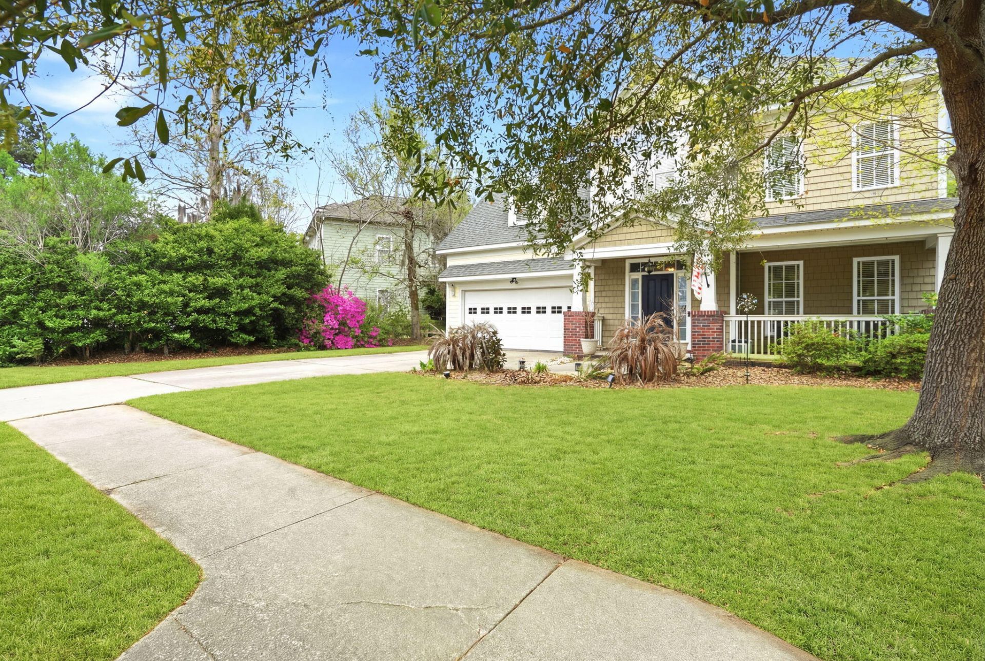 138 Marshside Drive Photo 3