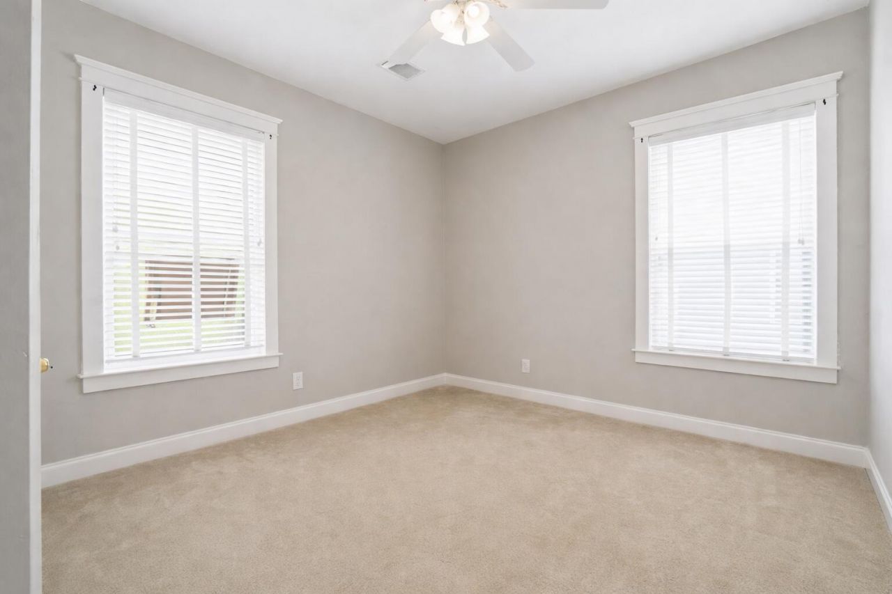 138 Marshside Drive Photo 39