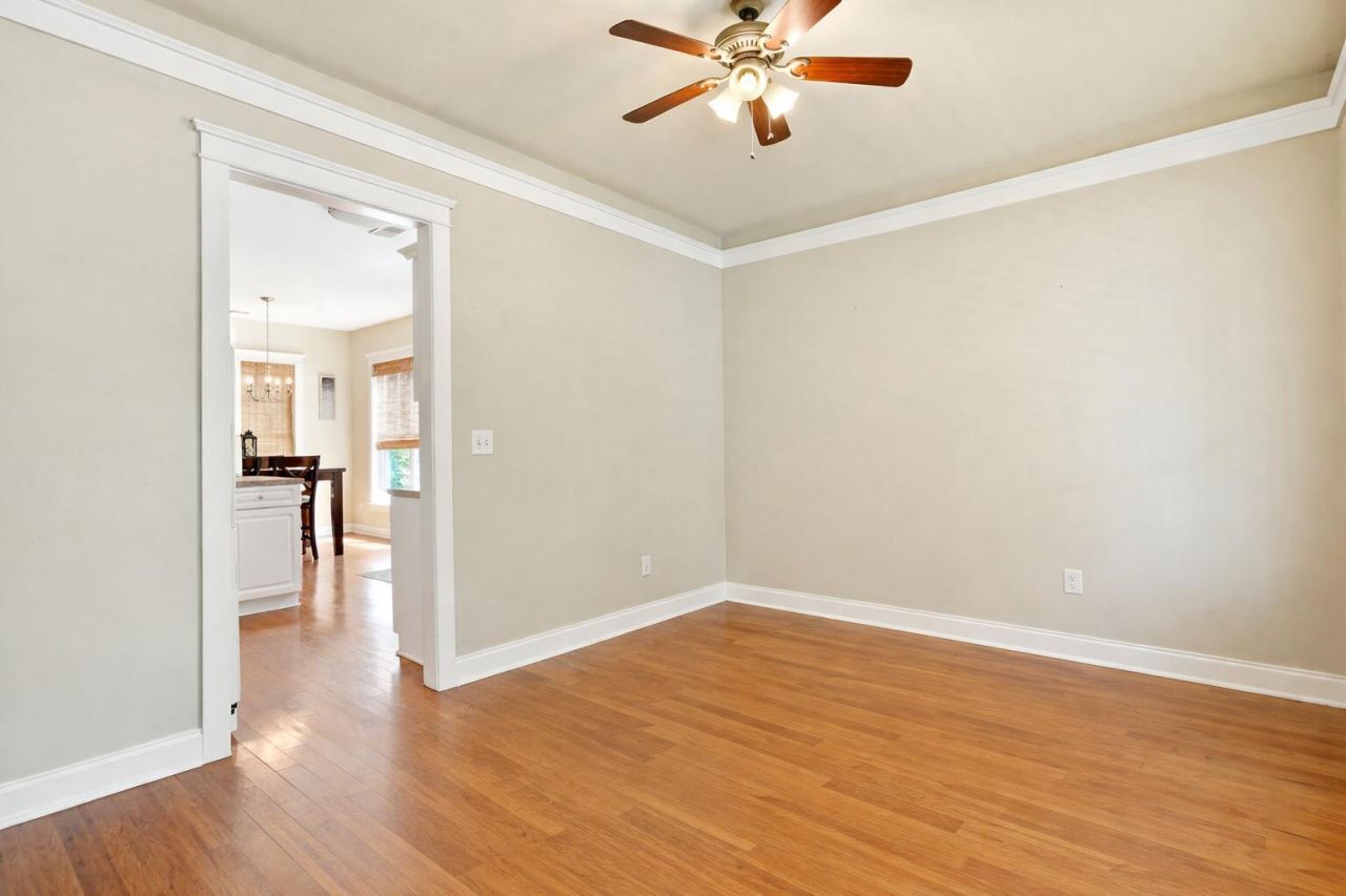 138 Marshside Drive Photo 7