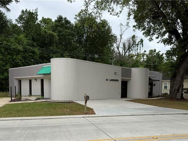 131 LAKEWOOD Drive, Unit 1, Luling, LA 70070