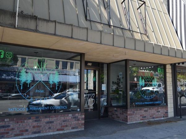 424 NW 6th Street, Grants Pass, OR 97526