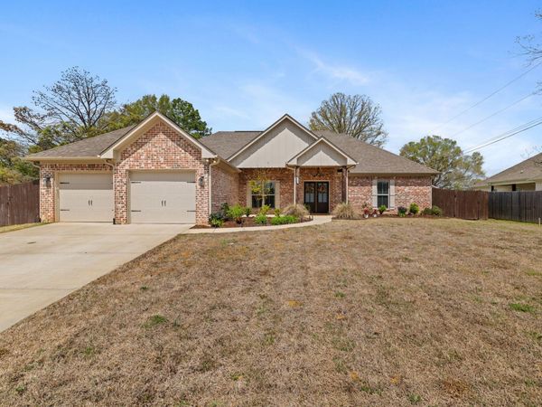 4698 Butler Road, Tupelo, MS 38801