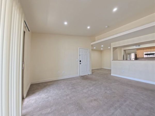 8000 Badura Avenue, Unit 2154, Las Vegas, NV 89113