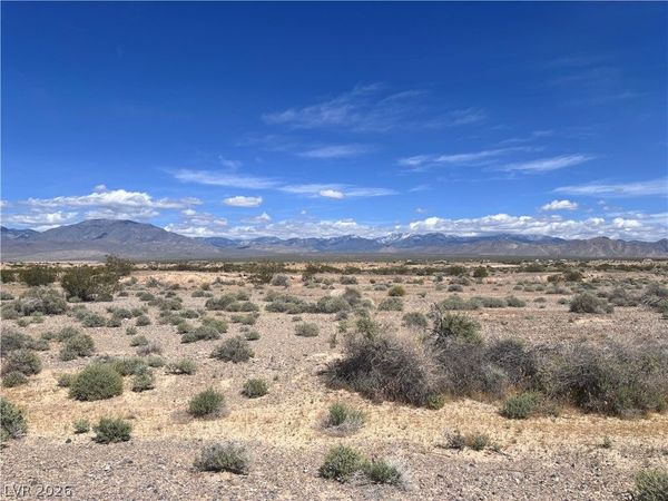 661 N Emery Street , Pahrump, NV 89060