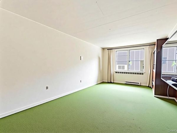 67-87 Booth Street , Unit 4C, Forest Hills, NY 11375