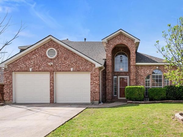 1916 Austin Street, Mansfield, TX 76063