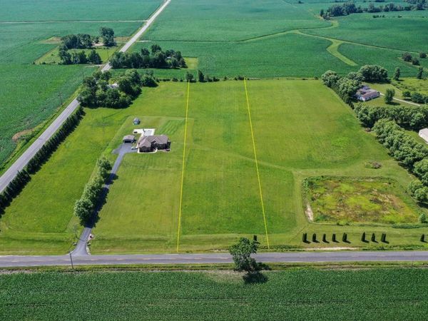 000 W 450 S , Hebron, IN 46341