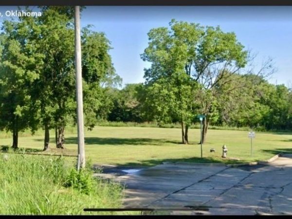 613 N 20th Street, Muskogee, OK 74401