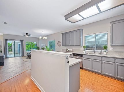 463 Parker Dr, Folsom, CA 95630 Photo