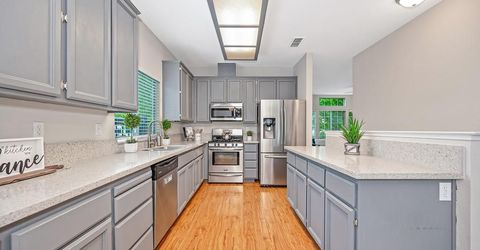 463 Parker Dr, Folsom, CA 95630 Photo