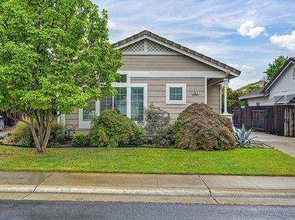 463 Parker Dr, Folsom, CA 95630 Photo