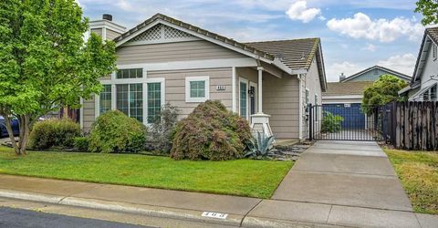 463 Parker Dr, Folsom, CA 95630 Photo