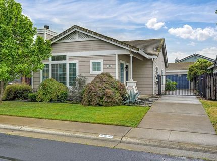 463 Parker Dr, Folsom, CA 95630 Photo