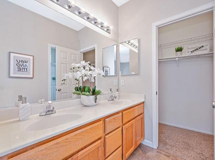 463 Parker Dr, Folsom, CA 95630 Photo