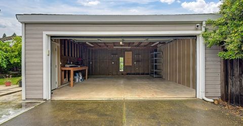 463 Parker Dr, Folsom, CA 95630 Photo