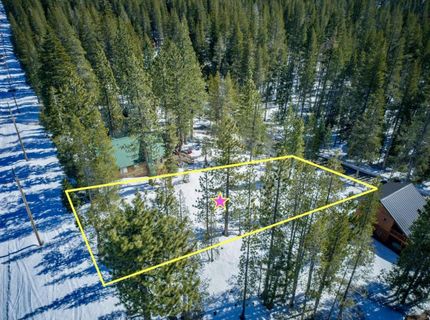 50926 Conifer Dr, Soda Springs, CA 95728 Photo