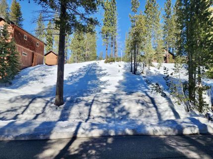 50926 Conifer Dr, Soda Springs, CA 95728 Photo