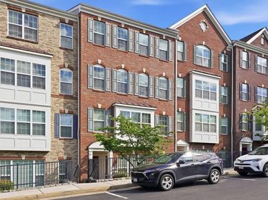 15360 KENSINGTON PARK DRIVE, WOODBRIDGE, VA 22191