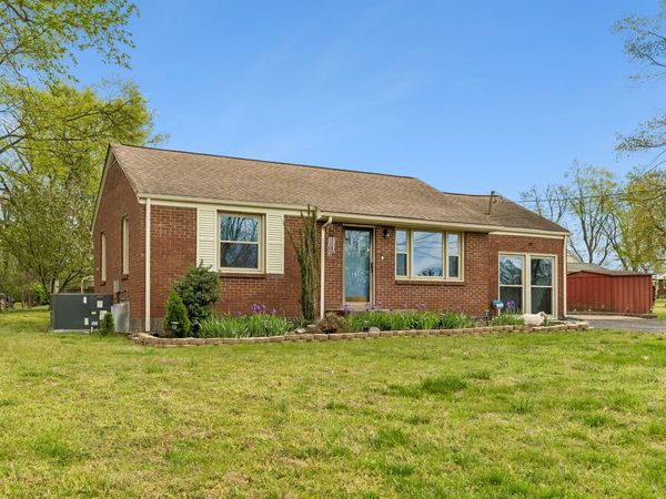 603 Colfax Dr , Nashville, TN 37214