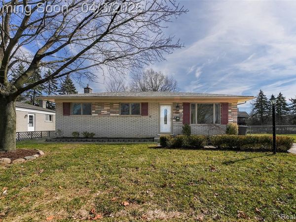 2632 Downey Drive, Troy, MI 48083