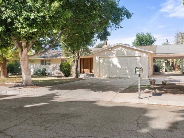 250 S S Santa Rosa Ave, El Centro, CA 92243