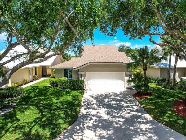 327 Ridge Road, Jupiter, FL 33477