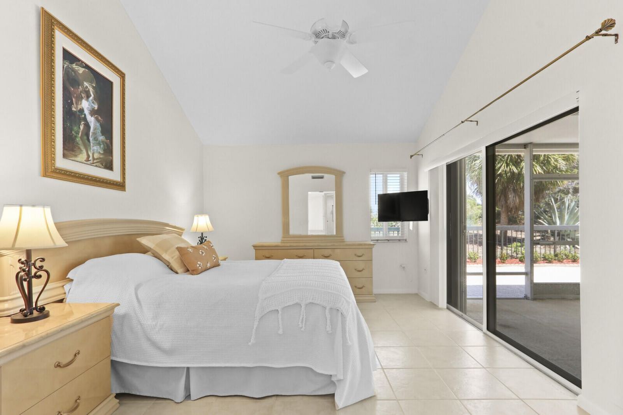 327 Ridge Road, Jupiter, FL 33477 Photo