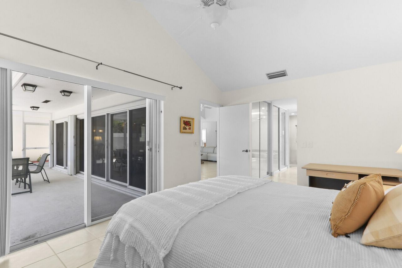 327 Ridge Road, Jupiter, FL 33477 Photo