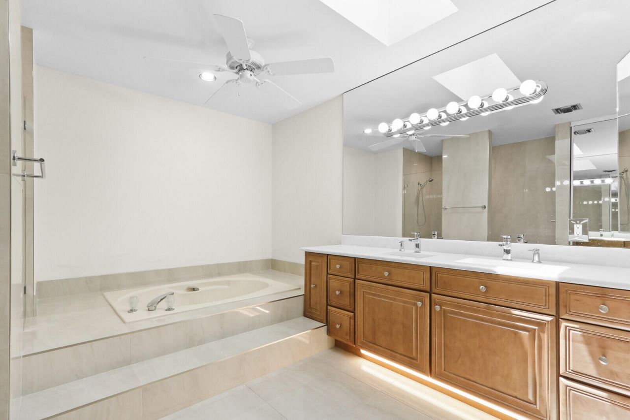 327 Ridge Road, Jupiter, FL 33477 Photo