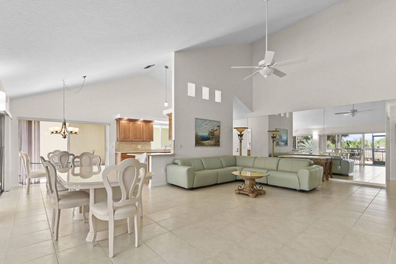 327 Ridge Road, Jupiter, FL 33477 Photo