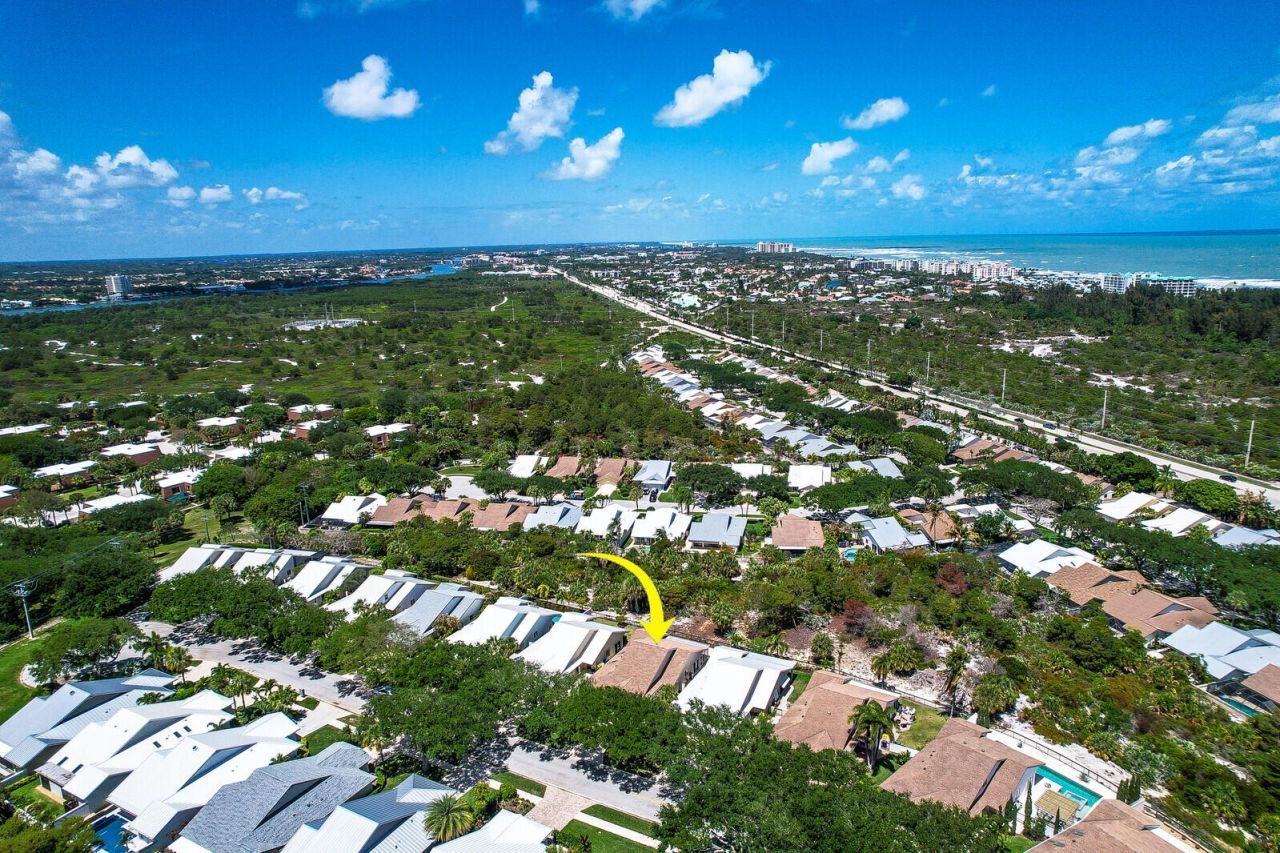 327 Ridge Road, Jupiter, FL 33477 Photo