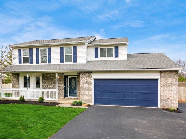 73 Jefferson Ridge Drive , Pataskala, OH 43062