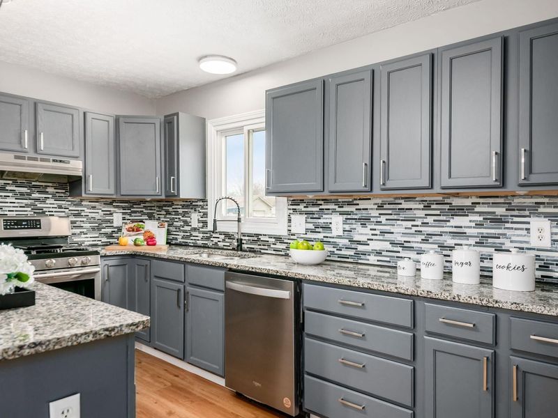 73 Jefferson Ridge Drive , Pataskala, OH 43062 Photo 15