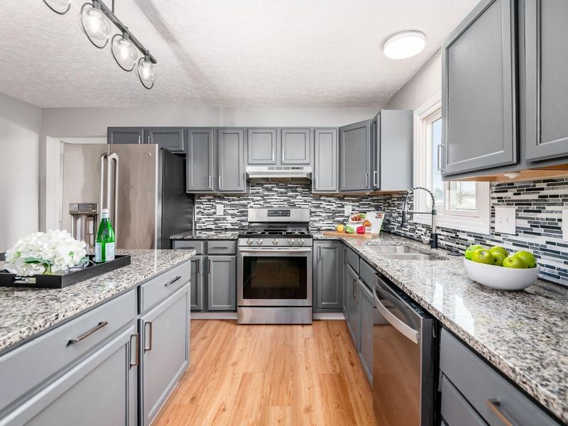 73 Jefferson Ridge Drive , Pataskala, OH 43062 Photo 17