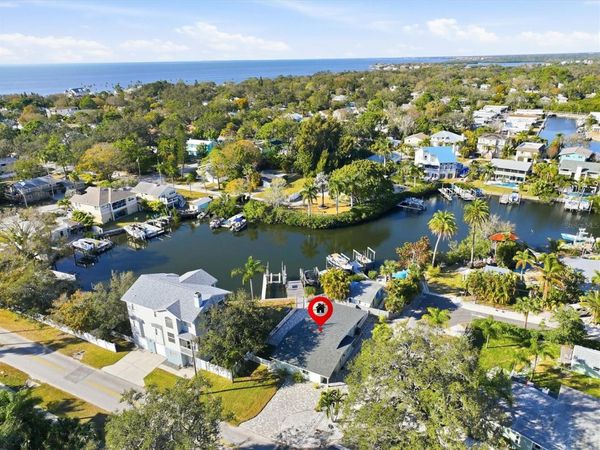 302 GEORGIA AVENUE , CRYSTAL BEACH, FL 34681