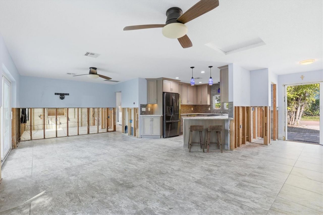 302 Georgia Avenue , Crystal Beach, FL 34681 Photo