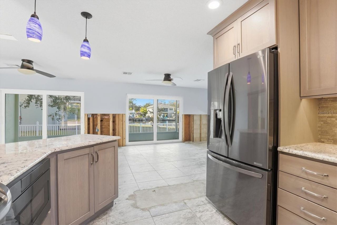 302 Georgia Avenue , Crystal Beach, FL 34681 Photo