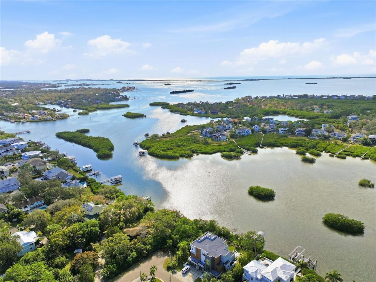 302 Georgia Avenue , Crystal Beach, FL 34681 Photo