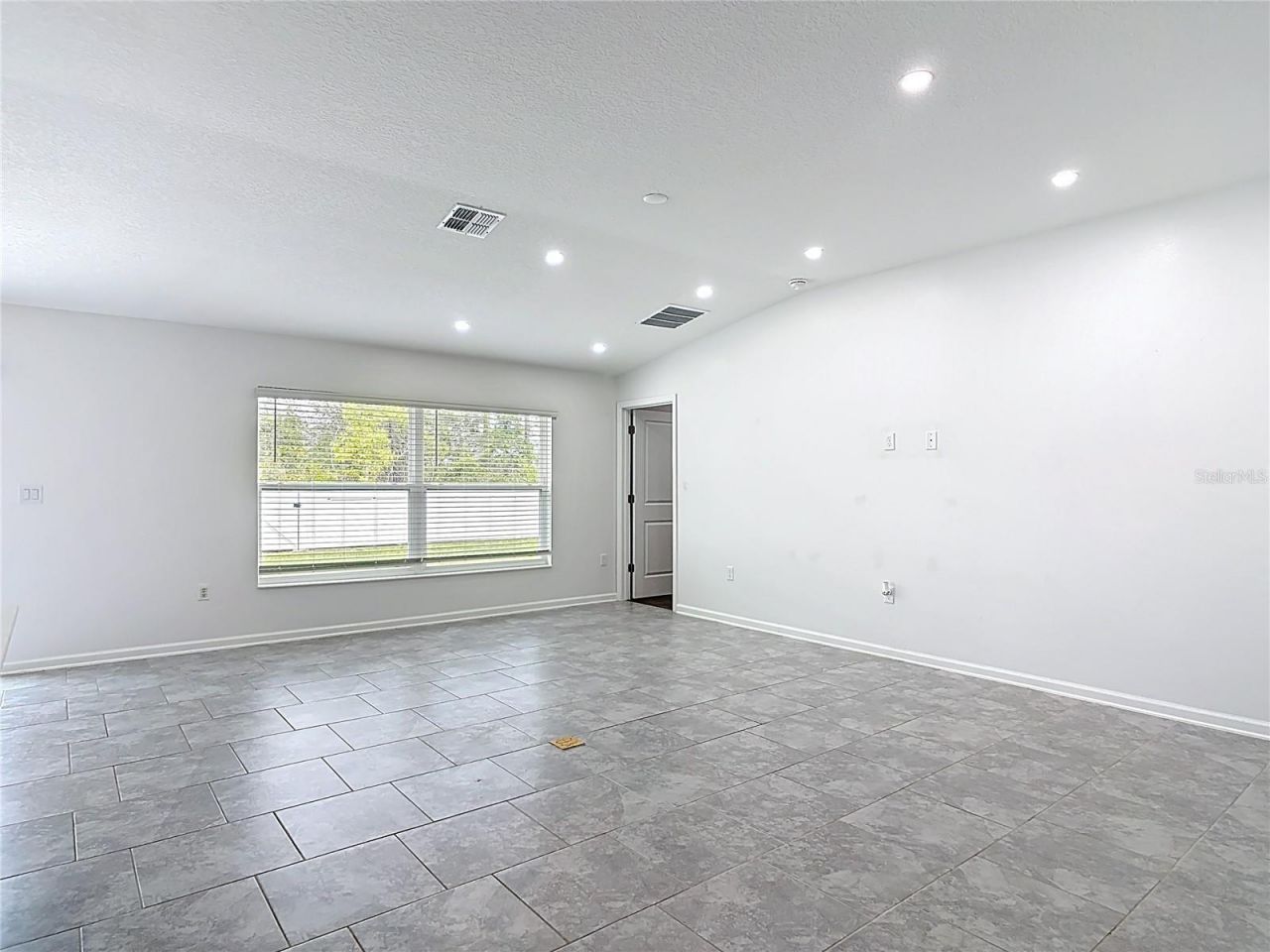 1312 Peach Creek Drive , Osteen, FL 32764 Photo