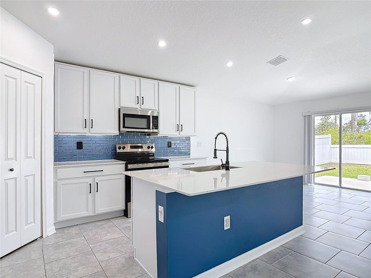 1312 Peach Creek Drive , Osteen, FL 32764 Photo