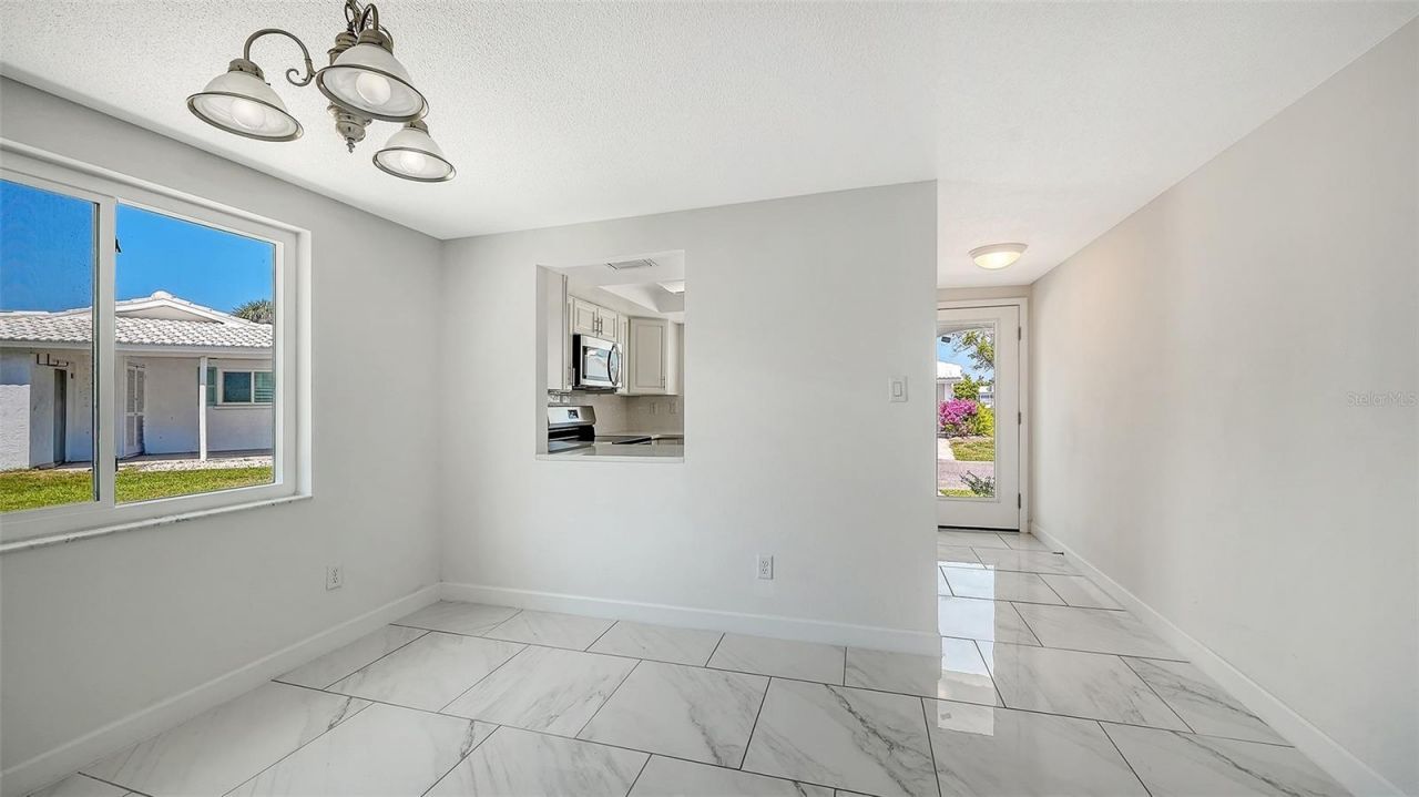 554 Spanish Drive S, Longboat Key, FL 34228 Photo