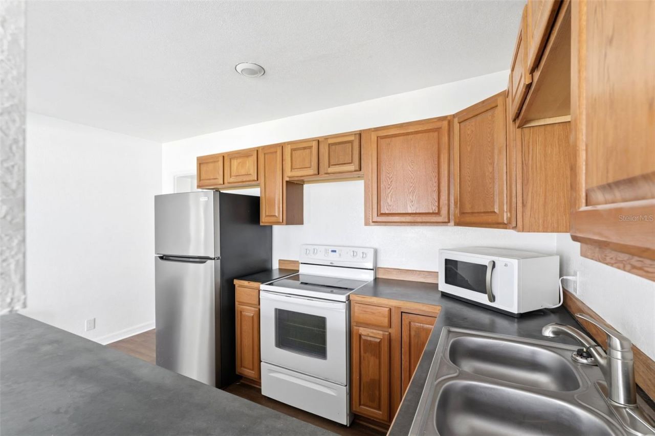 27 Croom Road, Brooksville, FL 34601 Photo