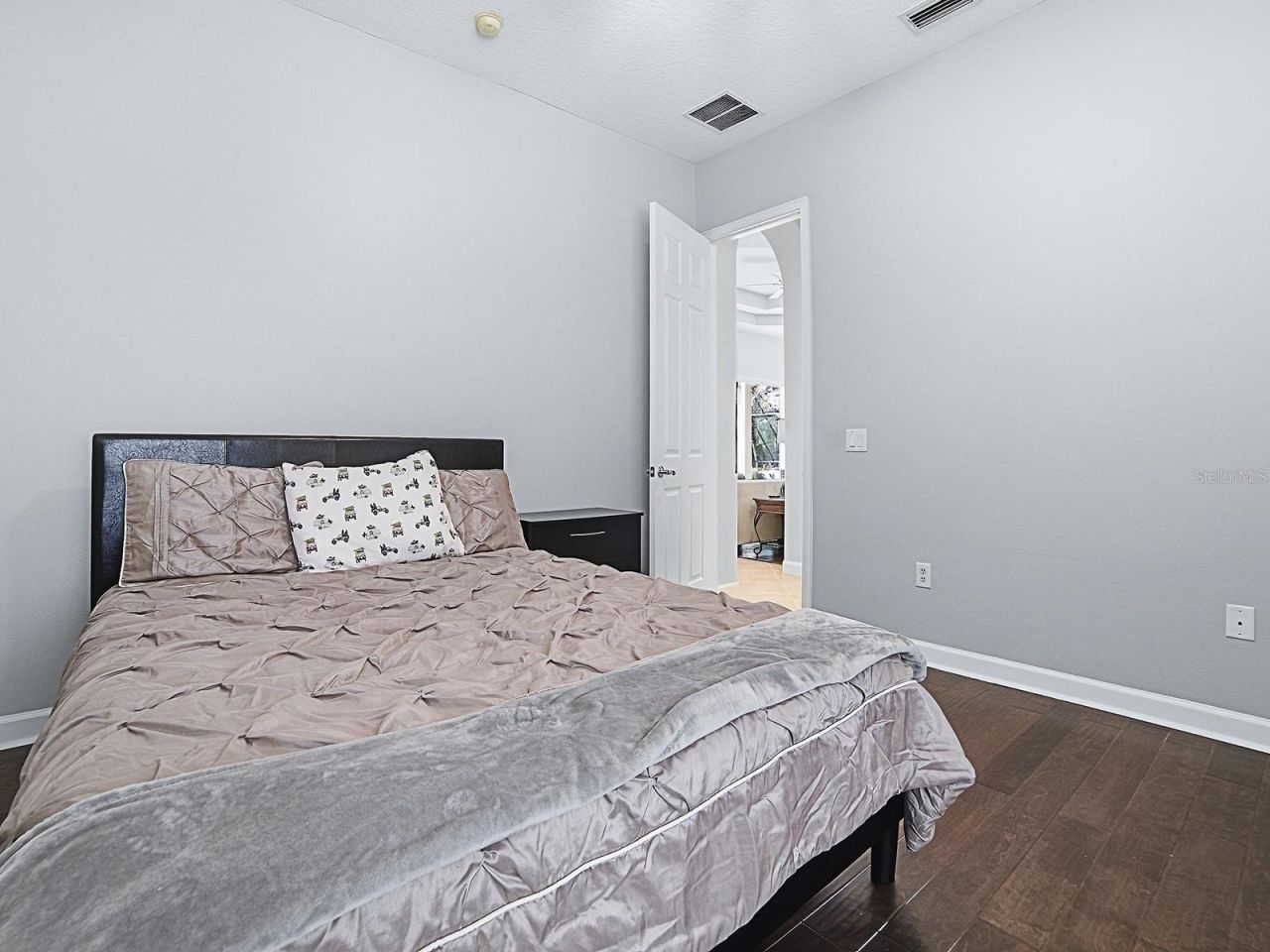 9926 Santa Barbara Court, Howey in the Hills, FL 34737 Photo