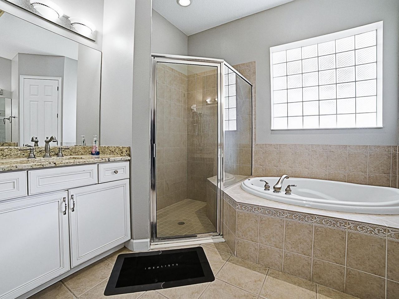 9926 Santa Barbara Court, Howey in the Hills, FL 34737 Photo