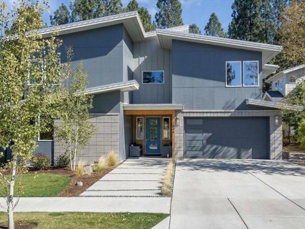 2048 NW Shiraz Court, Bend, OR 97703