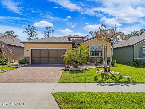 916 Old Country SE, Palm Bay, FL 32909