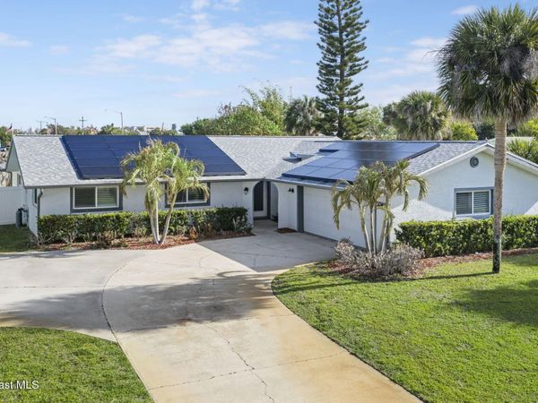 310 Franklyn Avenue , Indialantic, FL 32903